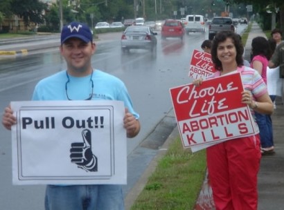 funny stupid protester sign