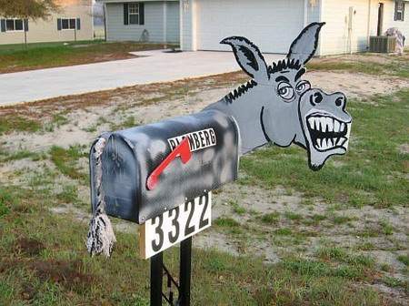 funny crazy mailbox