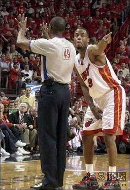 Funny Basketball Pictures