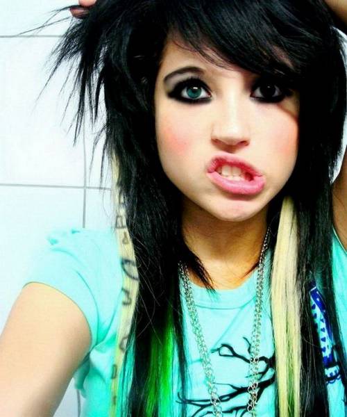 beautiful emo girl